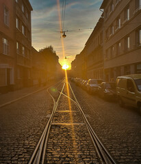 Atardecer en las v&iacute;as del ferrocarril