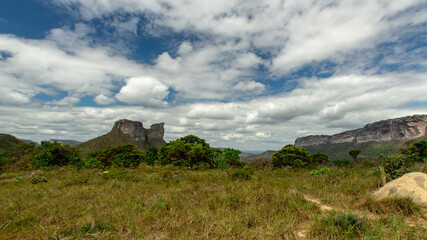 Fototapeta na wymiar mountain and valley near lençóis and morro do camelo chapada diamantina national park bahia brazil