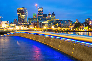 Fototapeta na wymiar Financial district of London at dawn. England