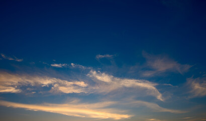Obraz premium Fiery orange sunset sky. Beautiful sky.