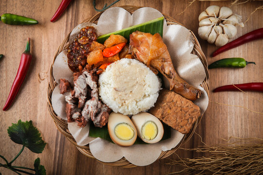 Gudeg is a traditional cuisine from Yogyakarta, Indonesia whose recipes have been passed down from ancestors and have become a typical food culture and culinary richness of Indonesia