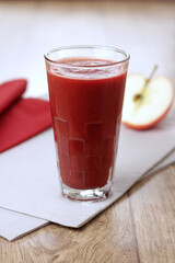 Apple juice with strawberry detox