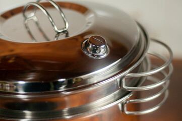 cooking pot with strainer