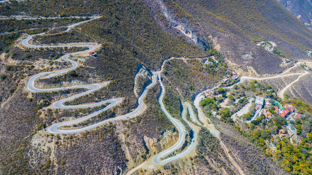 Tolantongo caves road - Spectacular winding road in a canyon in the state of Hidalgo, Mexico