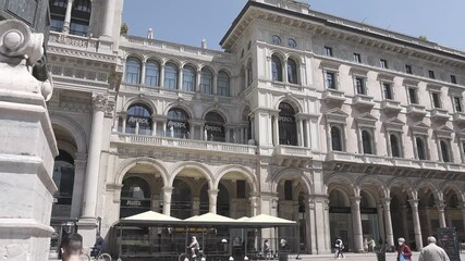 Piazza Duomo, Milano, vista dal basso di Terrazza Aperol