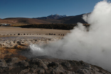 San pedro de Atacama Salar de Tara Volcan Licancabur alpacas Gieser del Tatio Chile desierto de Atacama