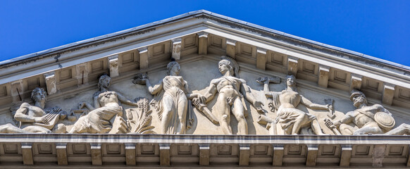 Facade detail of University of Warsaw, Located in Warsaw, Poland - obrazy, fototapety, plakaty