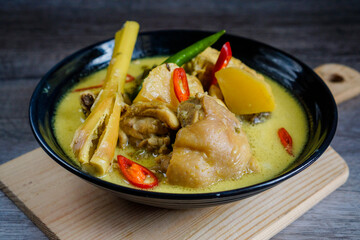 Ayam Masak Lemak Cili Padi