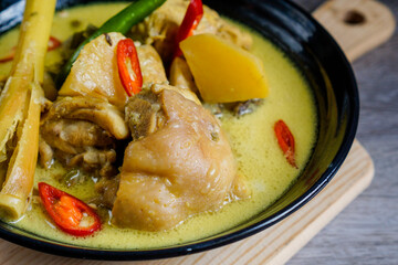 Ayam Masak Lemak Cili Padi