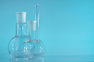 Chemical vessels. Glass flasks. Laboratory utensil.