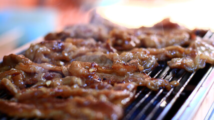 Grill meat on the stove.