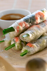 Asian prawn wraps
