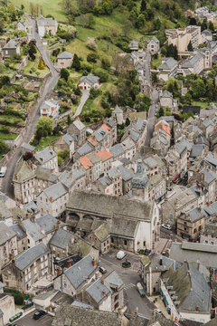 Vue sur Murat dans le Cantal depuis Notre Dame de la Haute-Auvergne