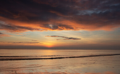Fototapeta na wymiar Tropical beach at evening sky beautiful sunset. Natural background