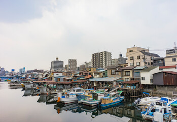 Fototapeta na wymiar 神奈川県横浜市　子安の風景