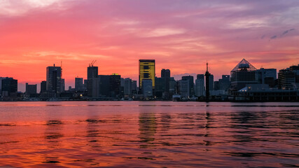 夕焼けの東京湾 豊洲ぐるりパークから