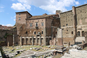 Fototapeta na wymiar view of the roman forum in rome italy
