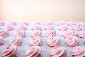 The recipe for home-made Russian marshmallows (Zephyr).