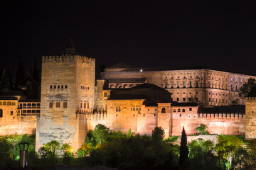Fototapeta premium Panoramic night view of the Alhambra in the city of Granada, Spain.