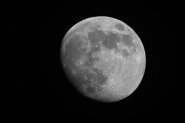 Obraz premium 2020年6月03日 月齢11.74 20時30分