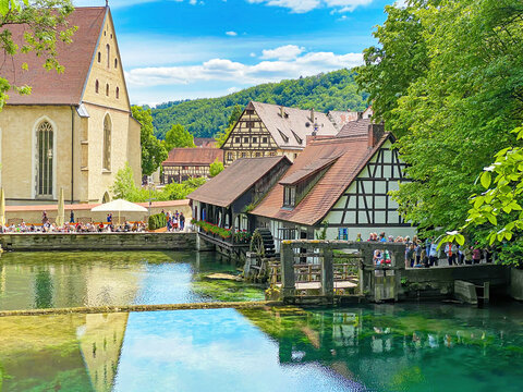 Blautopf bei Blaubeuren