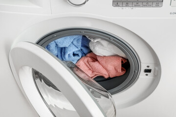 Washing with washing machine