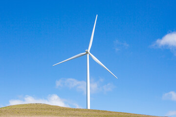 Snowy Mountains Wind Farm in Australia © FiledIMAGE