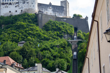 Fototapeta na wymiar The funicular of Hohensalzburg castle brings people up and down the mountain