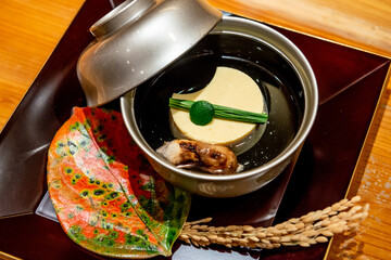 松茸のお吸い物　日本食のイメージ