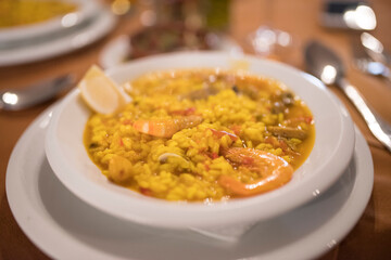 Paella española
