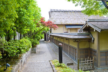 Yokokan is a garden created in the Edo period. It once served as a villa of the Matsudairas, the former feudal family of the Fukui Domain.