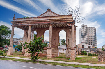 Cuba Old and New