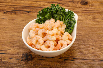 Small unshelled shrimps in the bowl