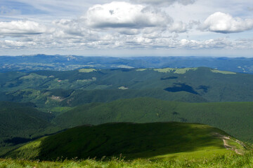 Naklejka premium Goverla summer view, Carpathian mountains climbing, Ukraine