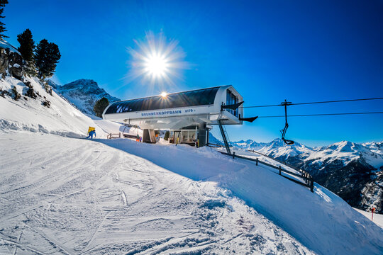 Brunnenkopfbahn on mountain Acherkogel in &Ouml;tztal