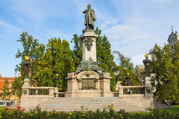 Fototapeta na wymiar Adam Mickiewicz monument in Warsaw -Warsaw, Poland