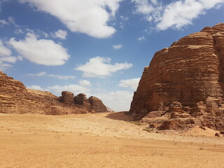 The endless expanses of the desert landscape of Wadi Rum, Jordan