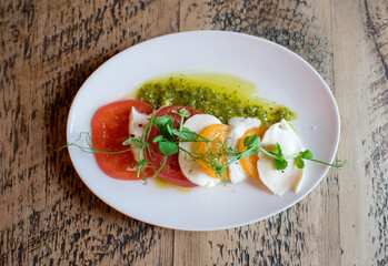 tomato and mozarella salad
