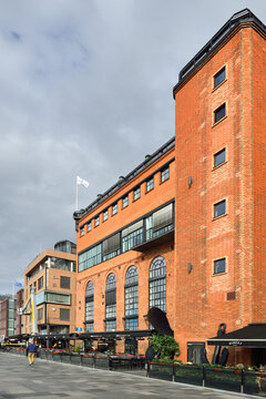 Louise Restaurant and Bar located in only remaining building from old Akers Mek boat workshop at Aker Brygge. Oslo, Norway