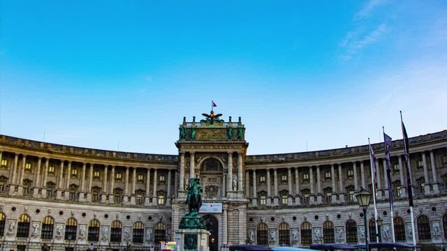 Vienna hyperlapse of Heldenplatz hitler balcony