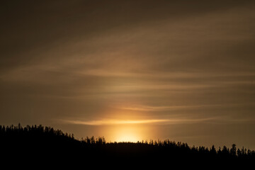 Fototapeta na wymiar Sunset in montana over mountains