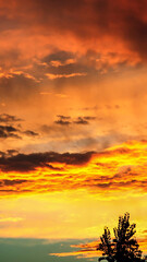 Fototapeta premium sunset with clouds wallpaper