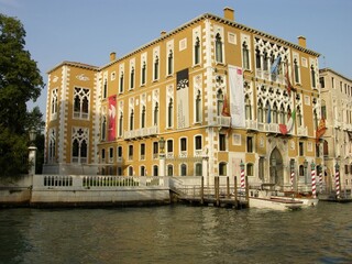 Fototapeta na wymiar Venice, Italy, Palazzo Cavalli-Franchetti/Berengo Foundation