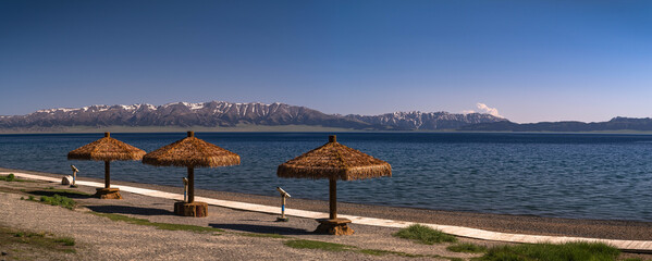 一组小样（阿尔泰之旅、赛里木湖篇、2020）
这是我 2020 阿尔泰之旅中赛里木湖篇的一组小样。
A set of samples (Altai Tour, Sailimu Lake, 2020)
This is a set of samples from the Sailimu Lake in my 2020 Altai Tour.