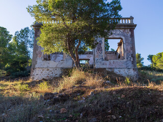 ruins of a small building in the municipality of Orgiva
