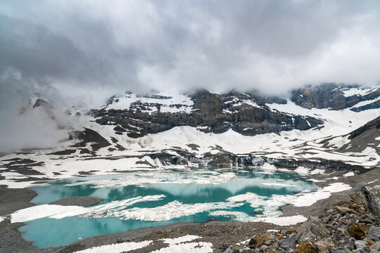 Gletschersee Griesslisee beim Clariden, Kanton Uri