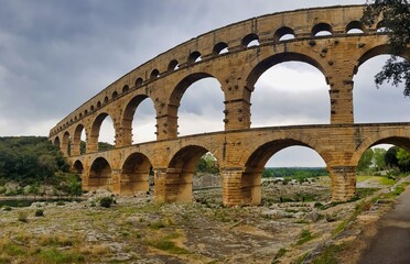 pont du gard, photo as a background