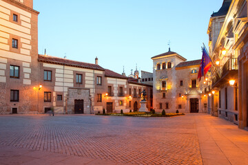 Plaza de la Villa (De la Villa square), a traditional miedieval neighborhood in the historic district of downtown with the city hall, Madrid, Spain
