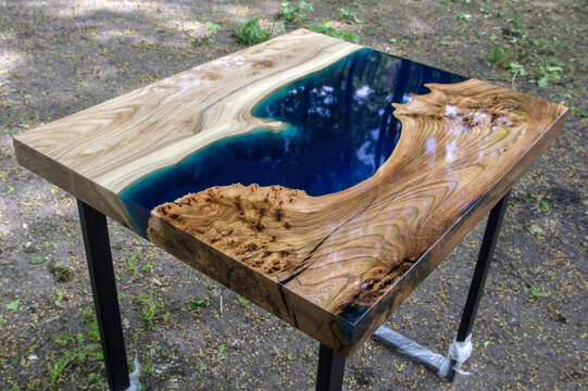 Resin Tables Images – Browse 9,049 Stock Photos, Vectors, and Video