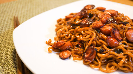 韓国風焼きそばチャパグリ